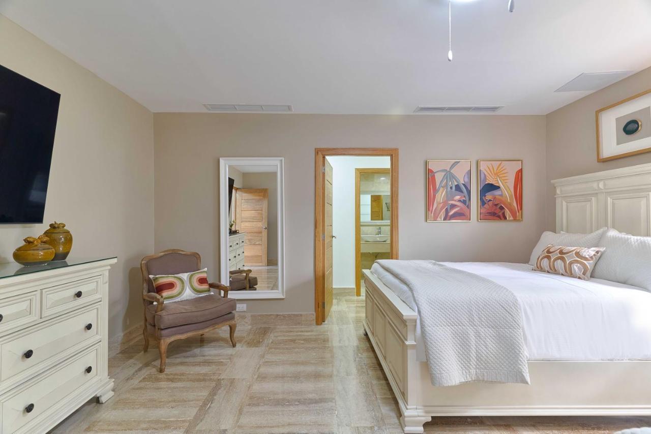 Costa Atlantica Punta Cana - Beach Vacation Condos Eksteriør bilde