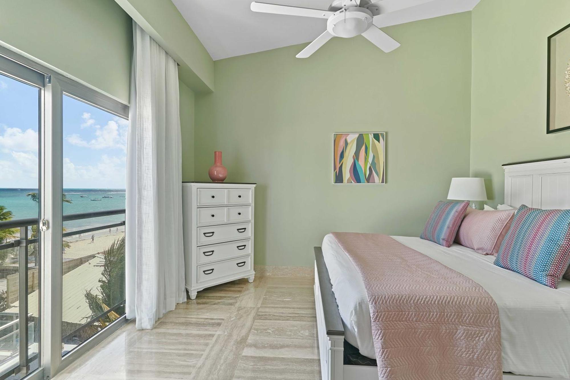 Costa Atlantica Punta Cana - Beach Vacation Condos Eksteriør bilde